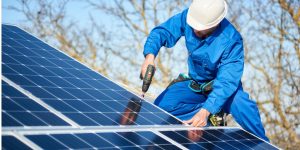 Installation Maintenance Panneaux Solaires Photovoltaïques à Ladapeyre